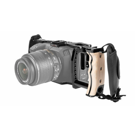 Blackmagic Pocket Cinema 4K/6K Handheld Cage